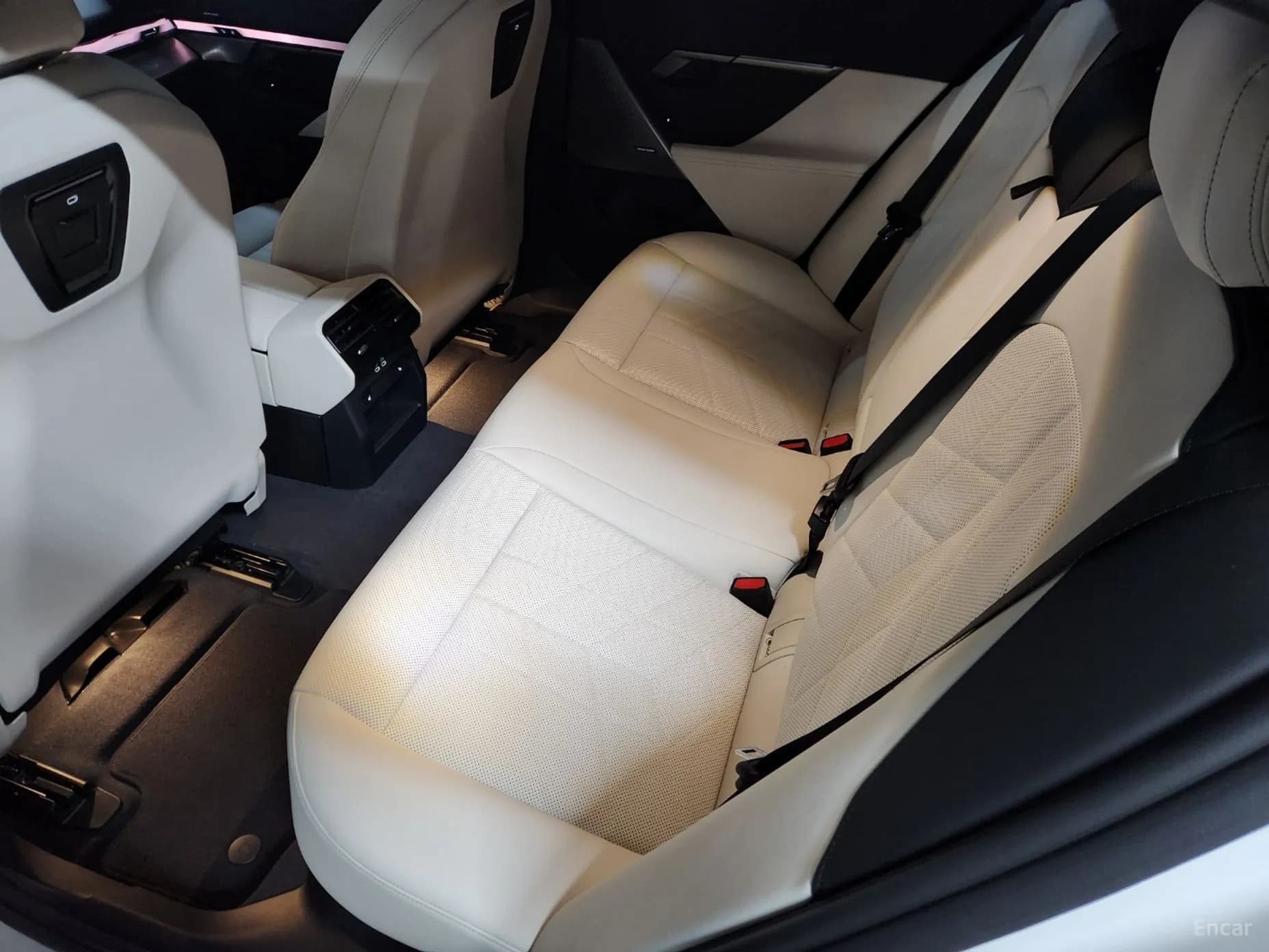 5 Series (G60)