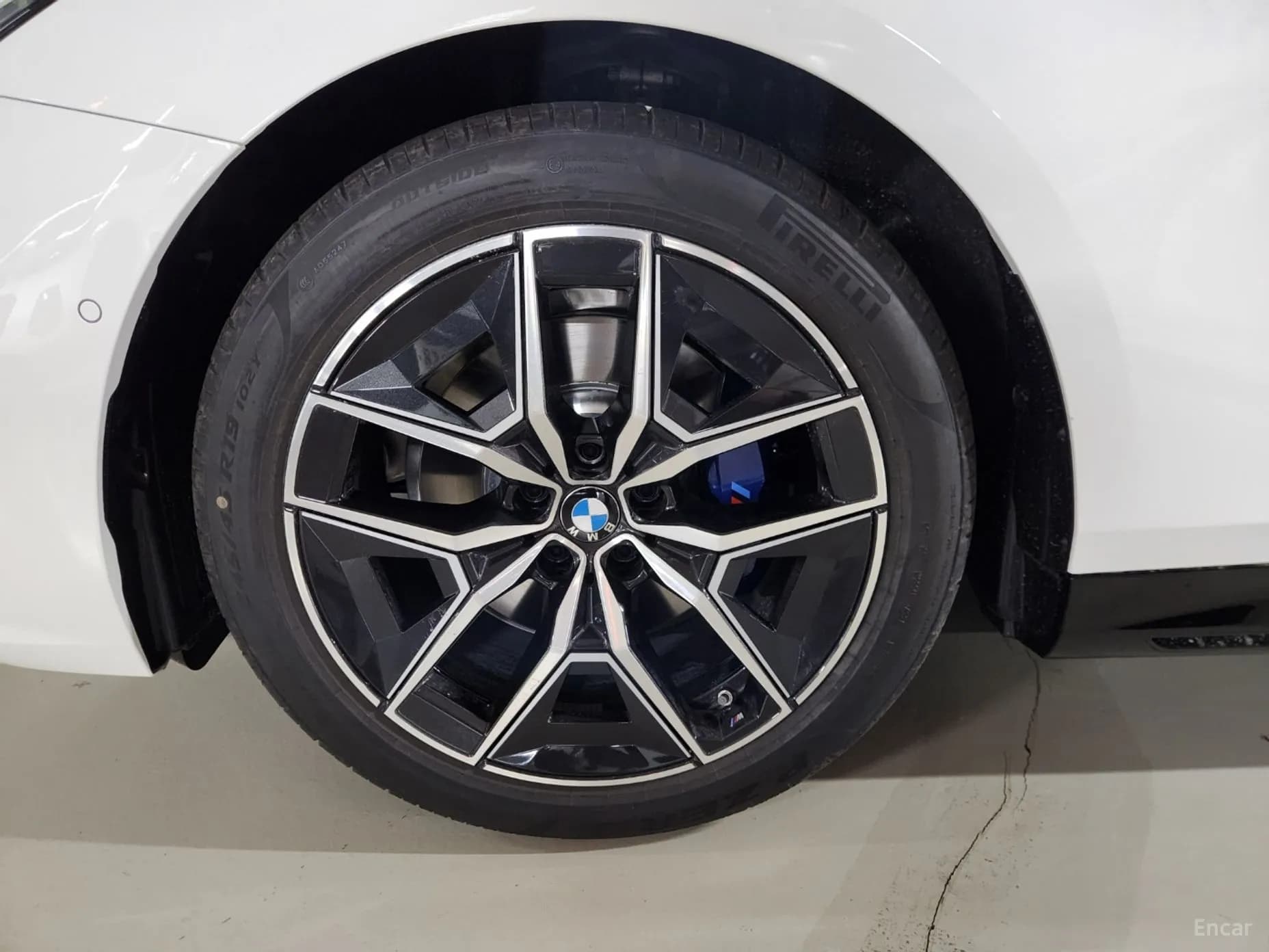 5 Series (G60)