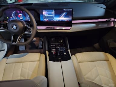 5 Series (G60)