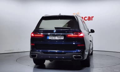X7 (G07)