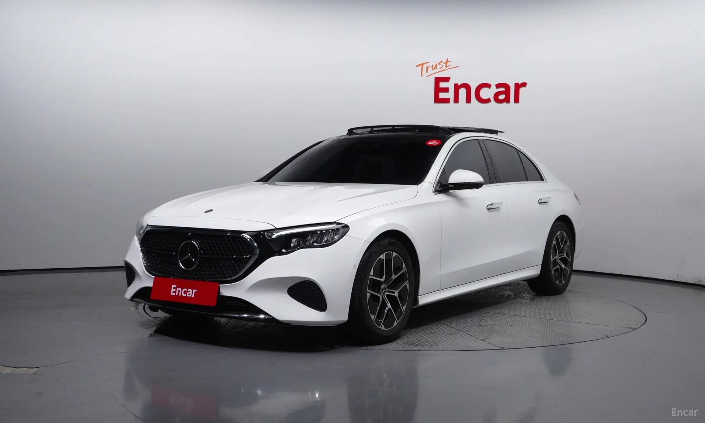 E-Class W214