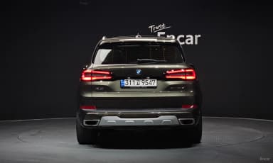 X5 (G05)