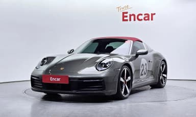 911 (992)
