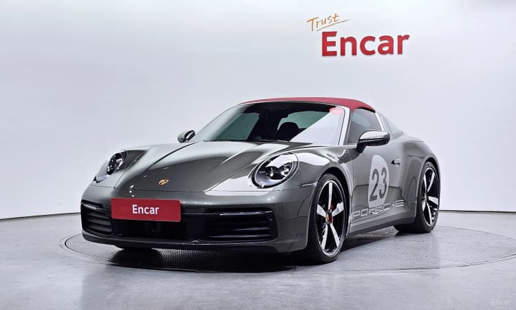 911 (992)