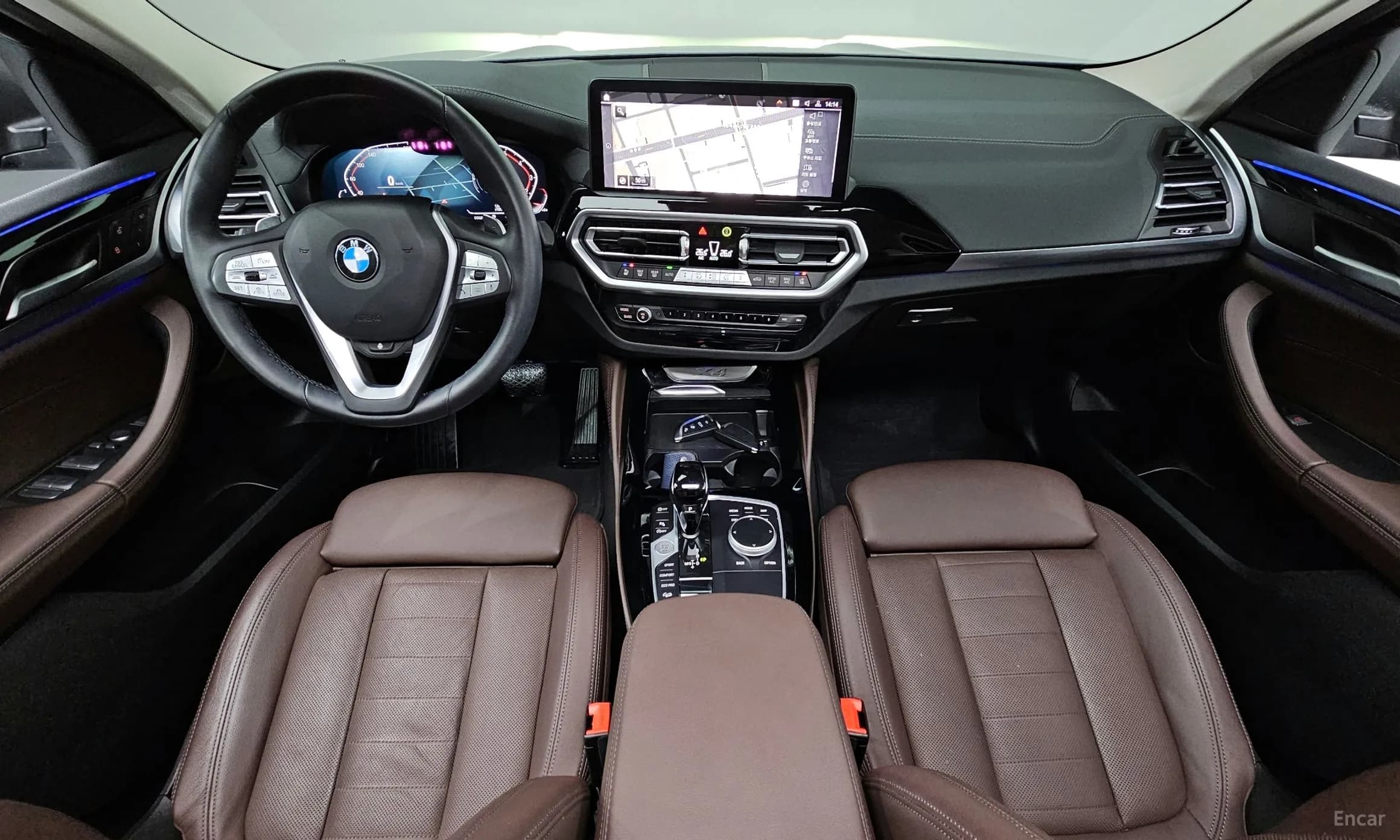 X4 (G02)