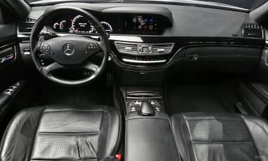 S-Class W221