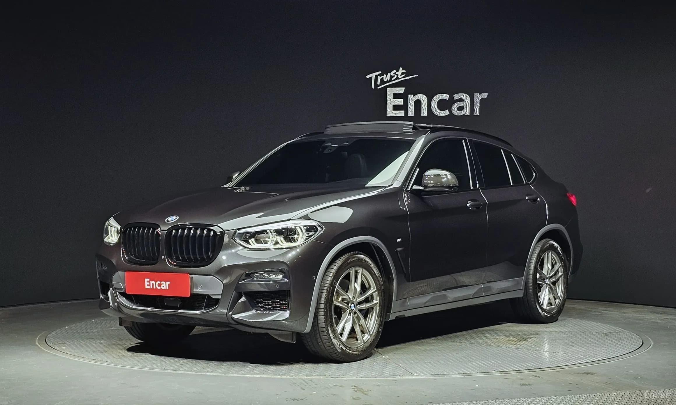 X4 (G02)