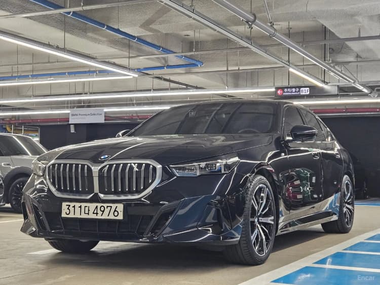 5 Series (G60)