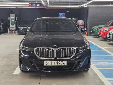 5 Series (G60)