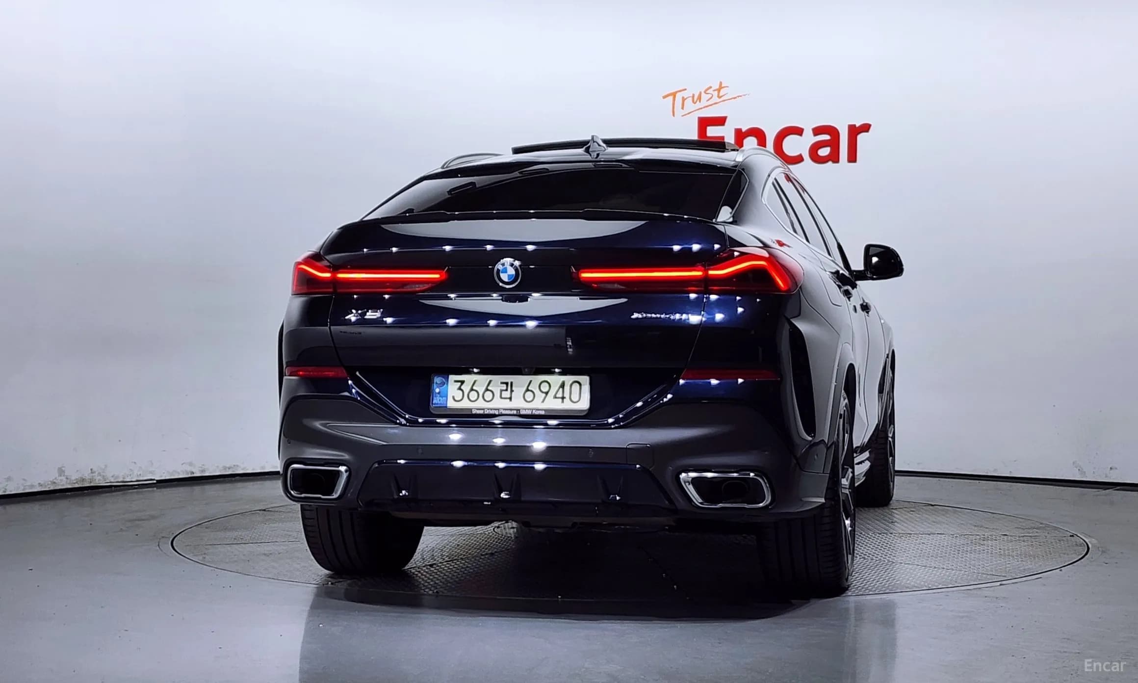X6 (G06)
