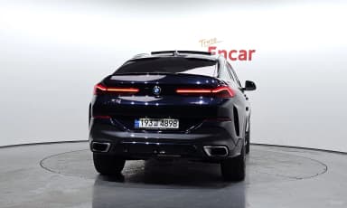 X6 (G06)