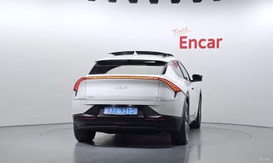 EV6
