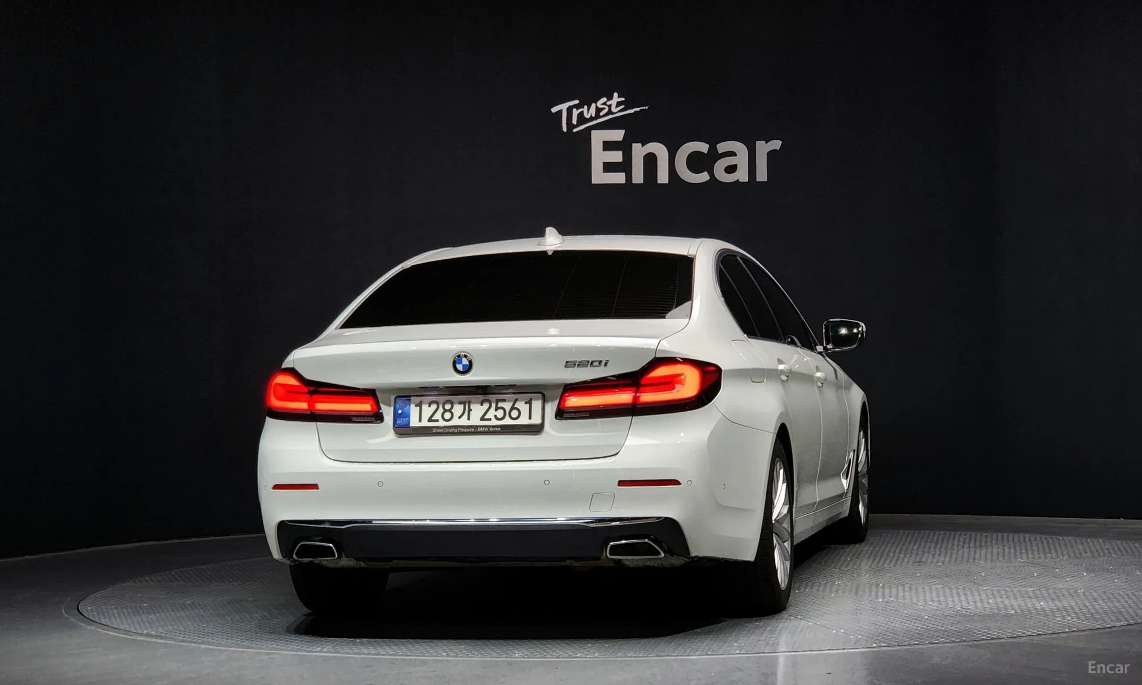 5 Series (G30)