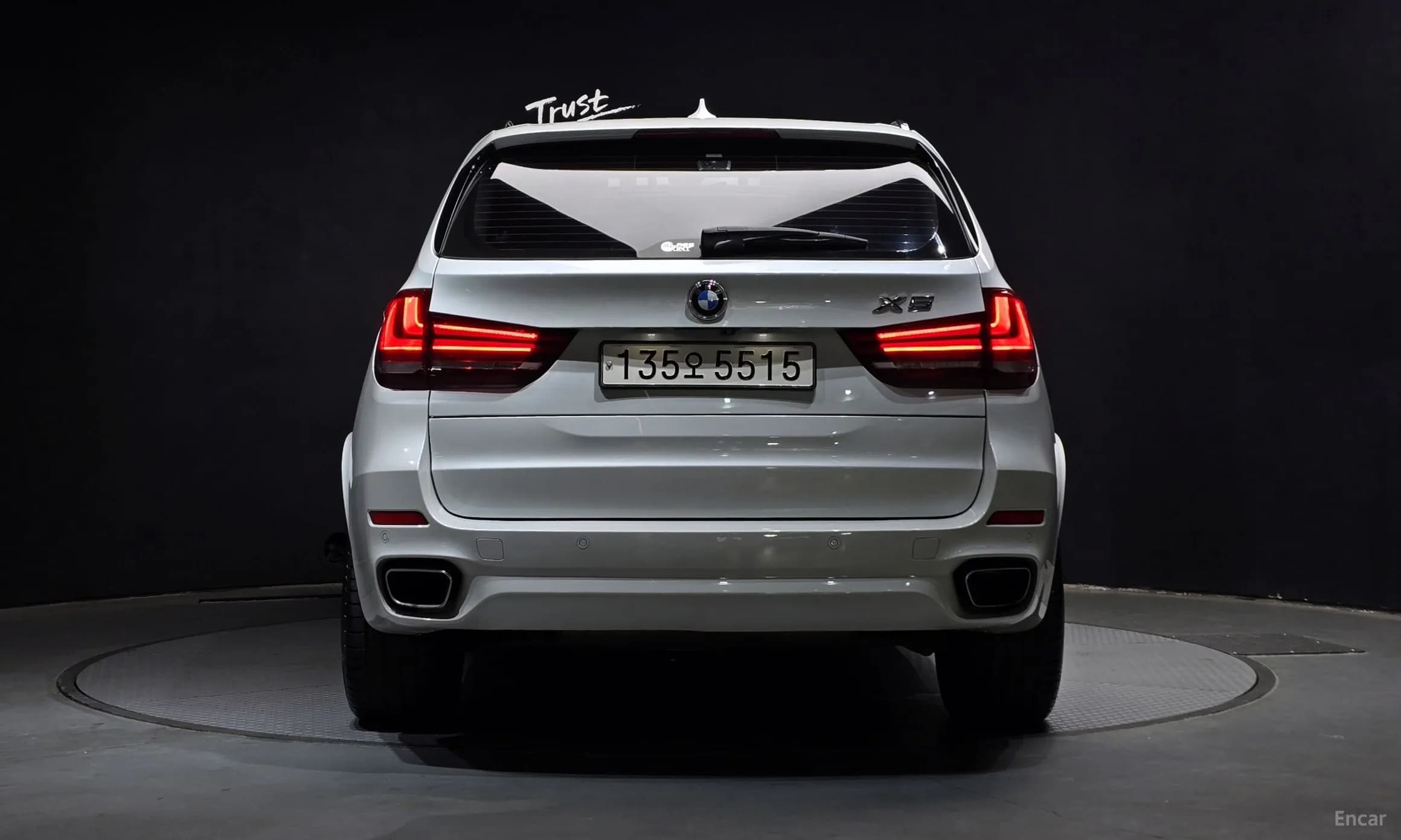 X5 (F15)