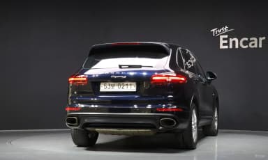 New Cayenne