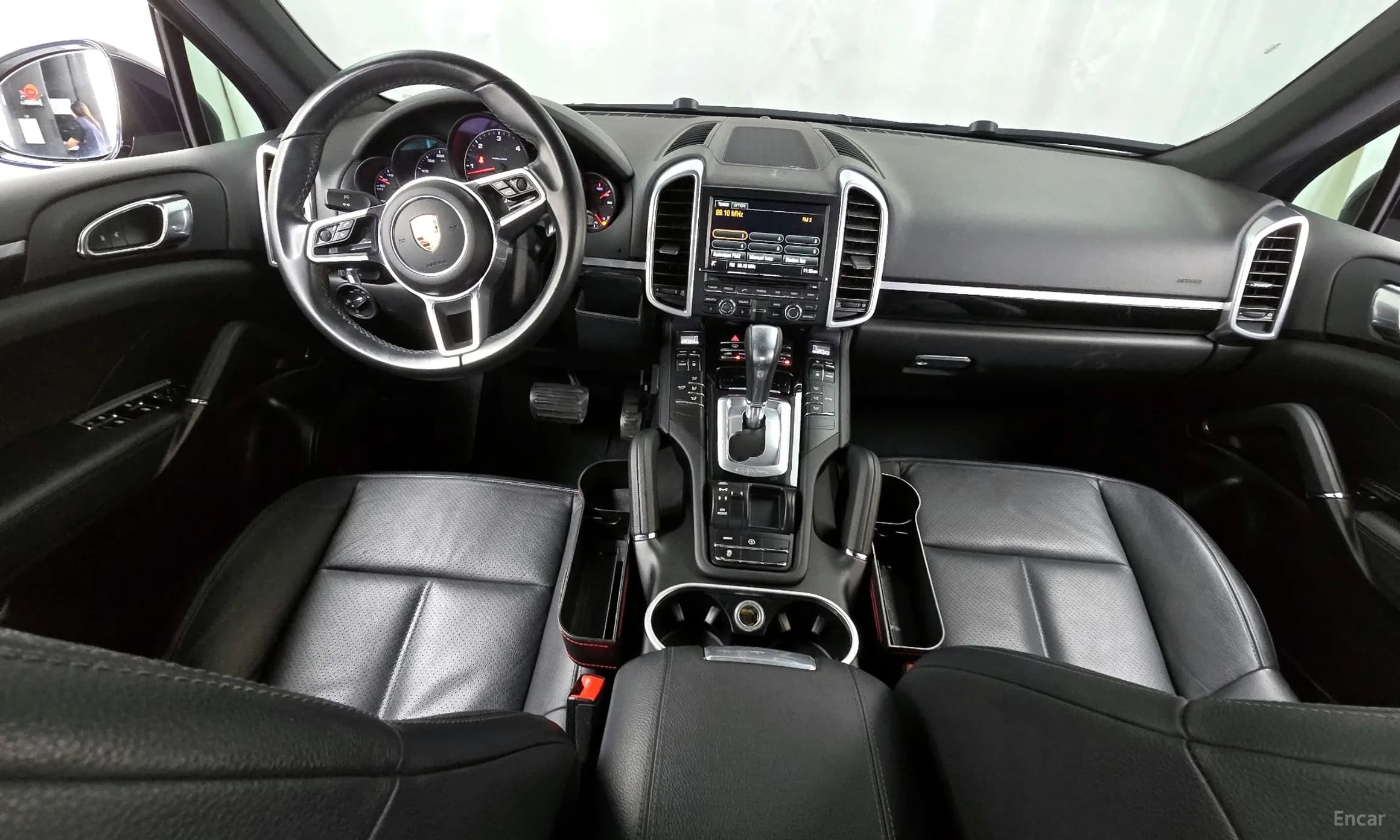 New Cayenne