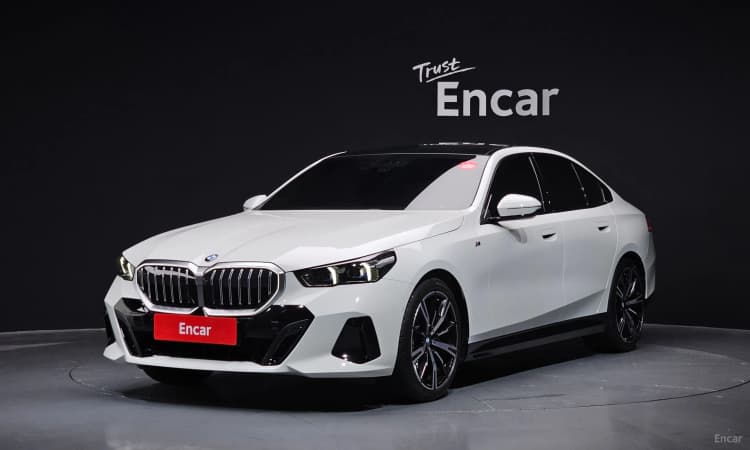 5 Series (G60)