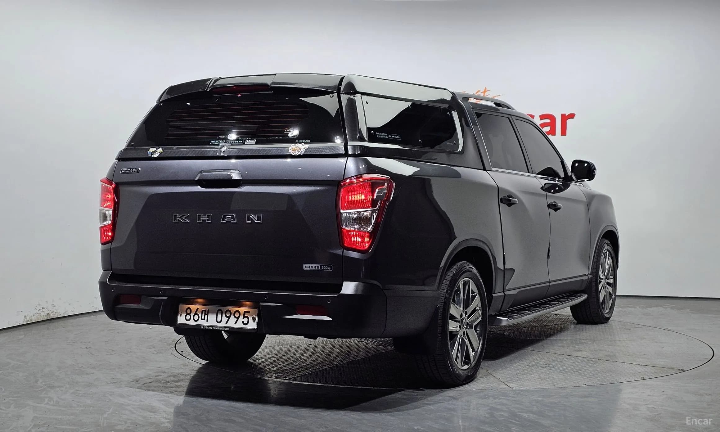 Rexton Sports Khan