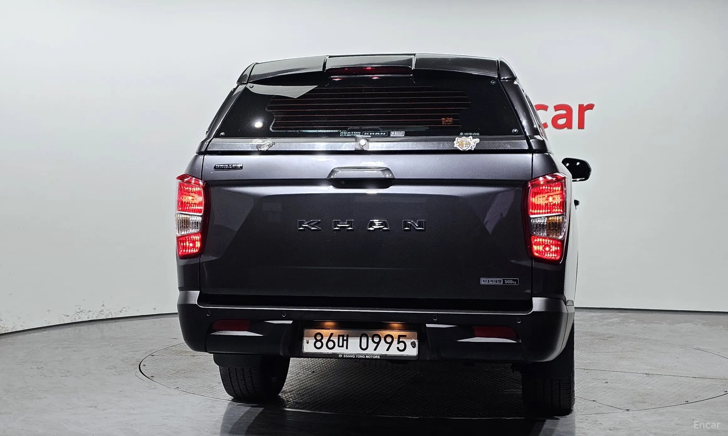 Rexton Sports Khan
