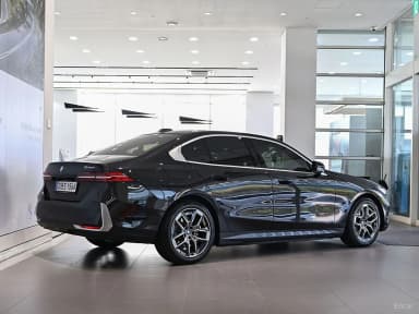 5 Series (G60)