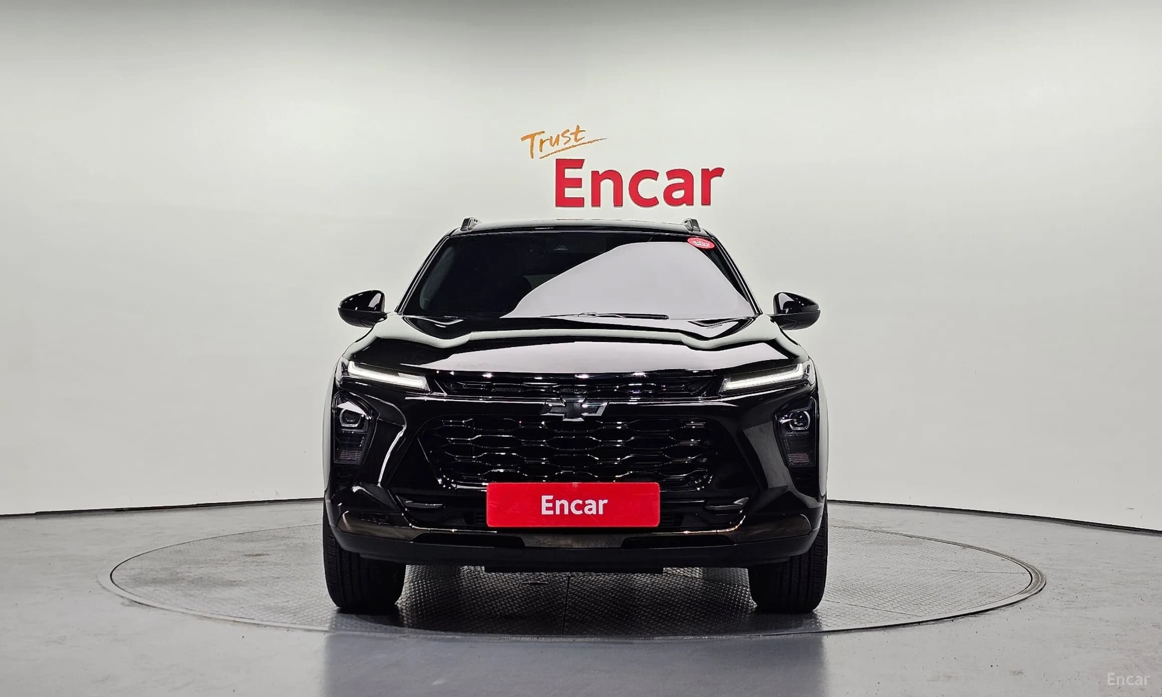 Trax Crossover