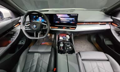 5 Series (G60)
