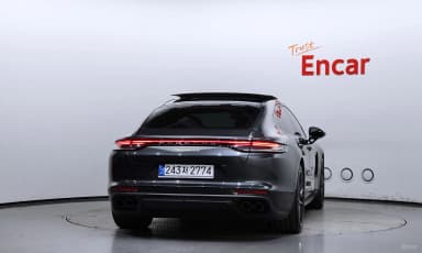 Panamera (971)