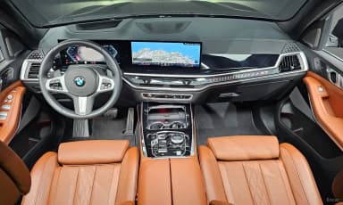 X7 (G07)