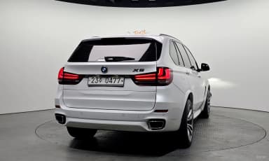 X5 (F15)