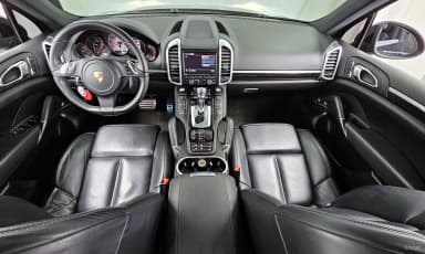 New Cayenne