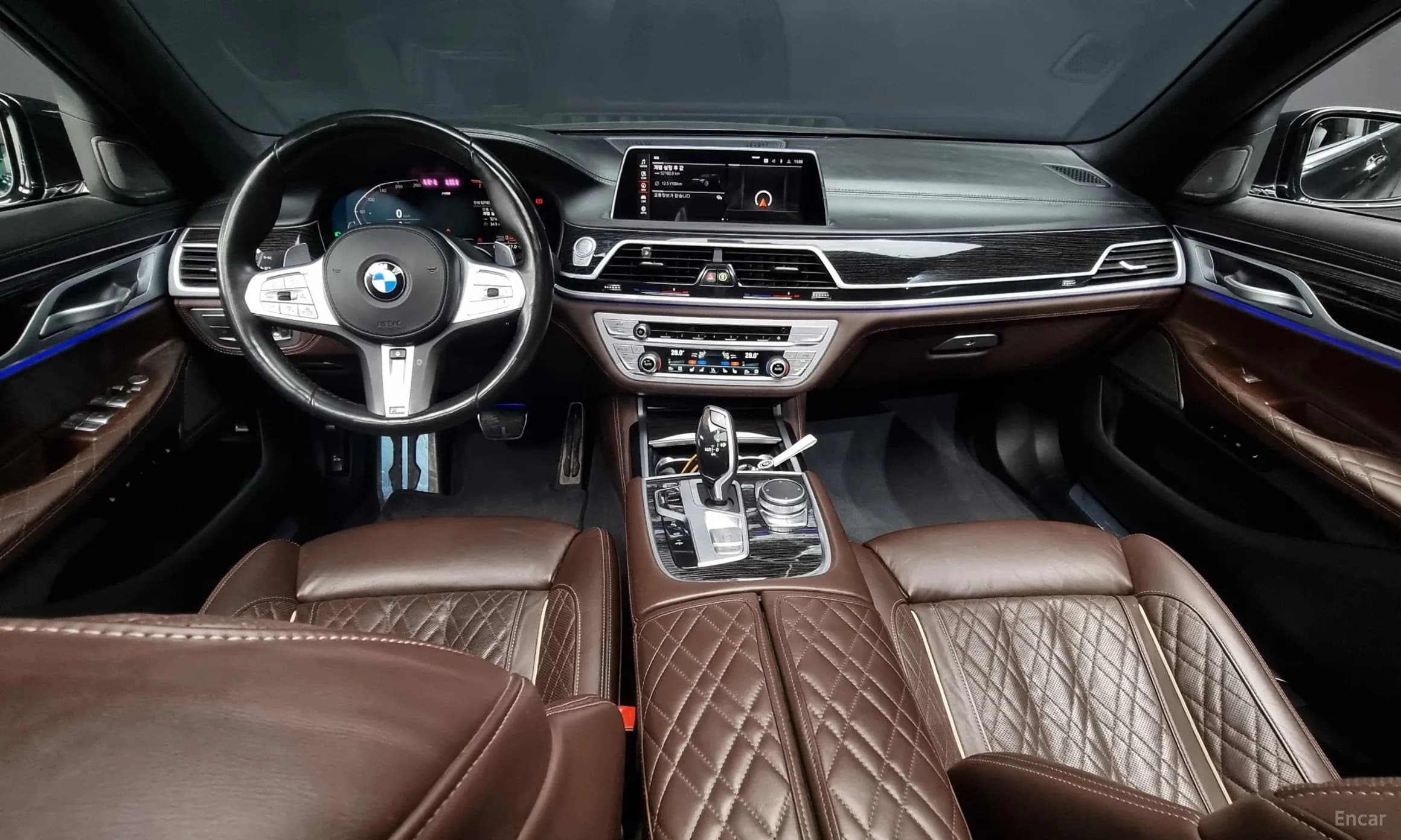 7 Series (G11)
