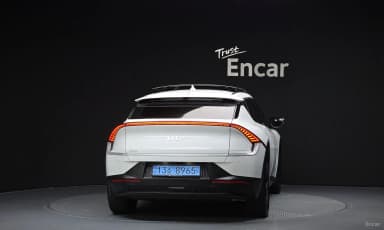 EV6