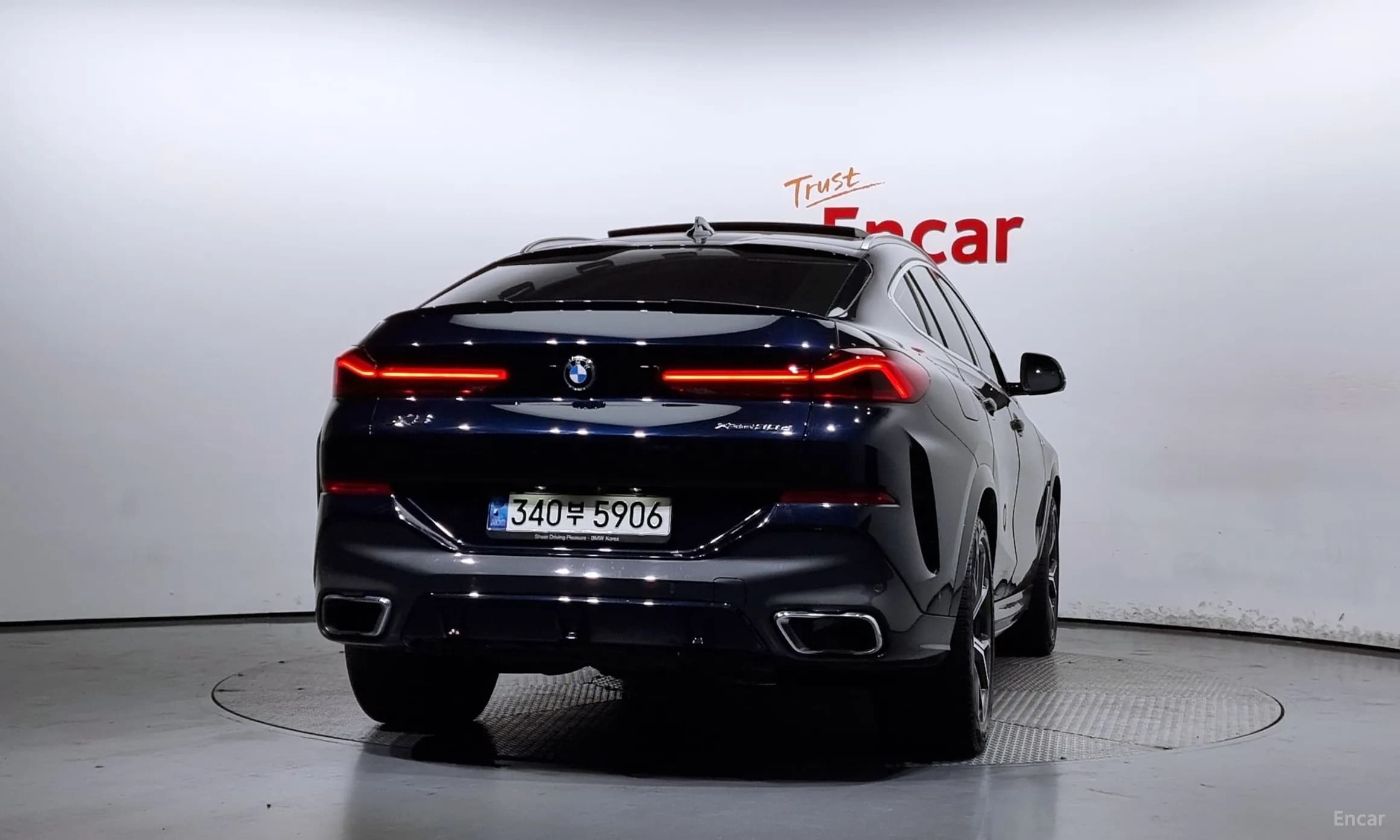 X6 (G06)