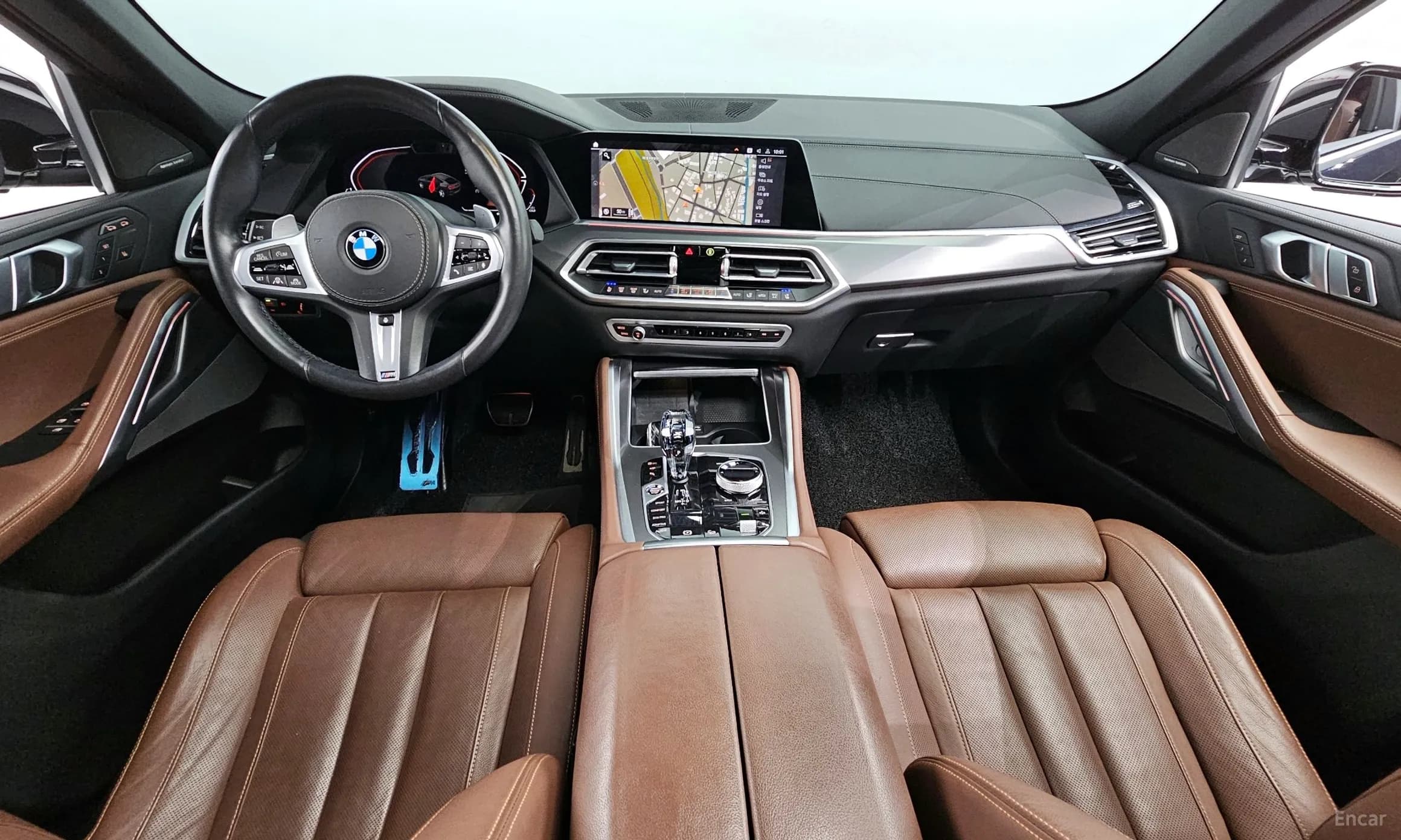 X6 (G06)