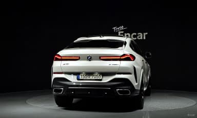 X6 (G06)