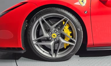F8 Spider