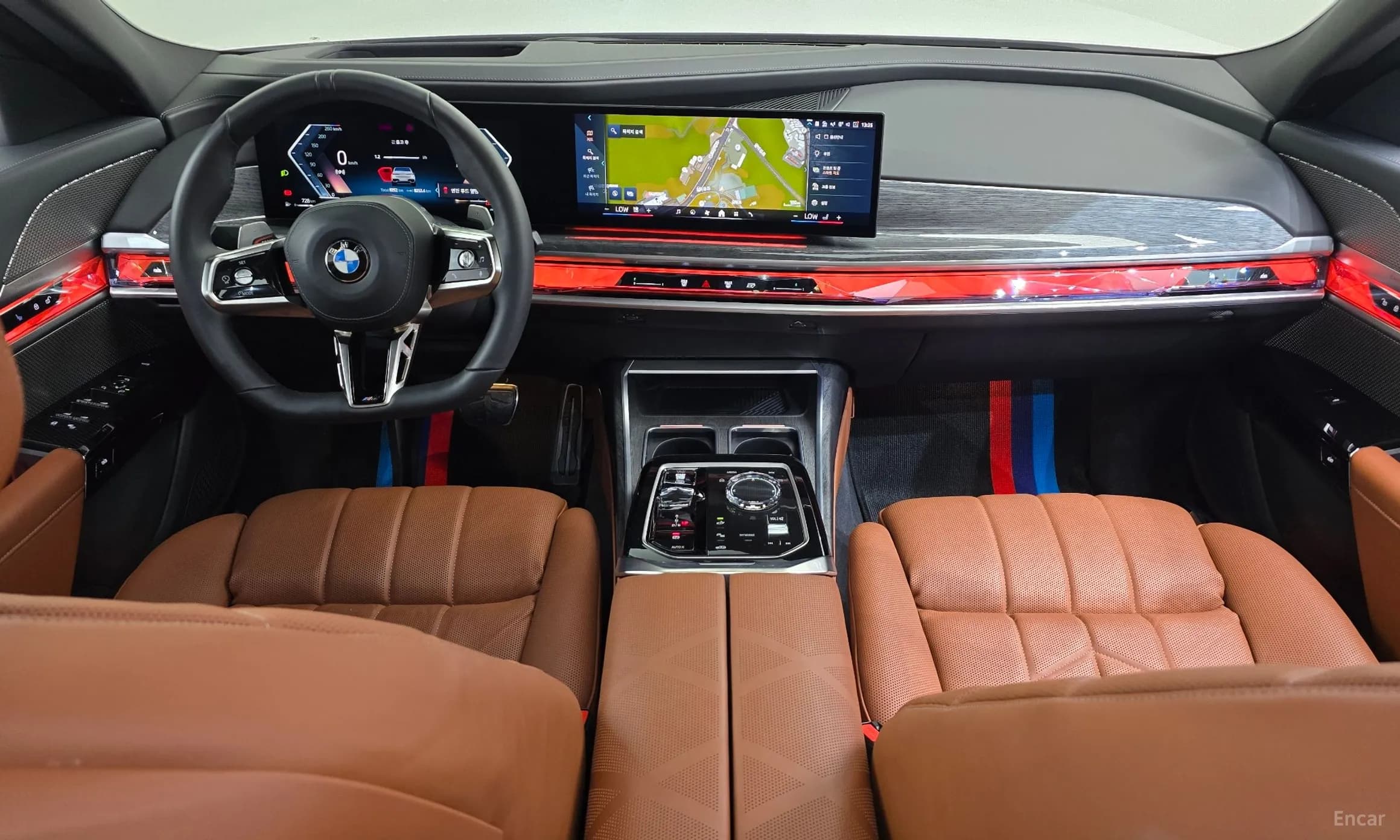 7 Series (G70)