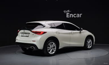 Q30