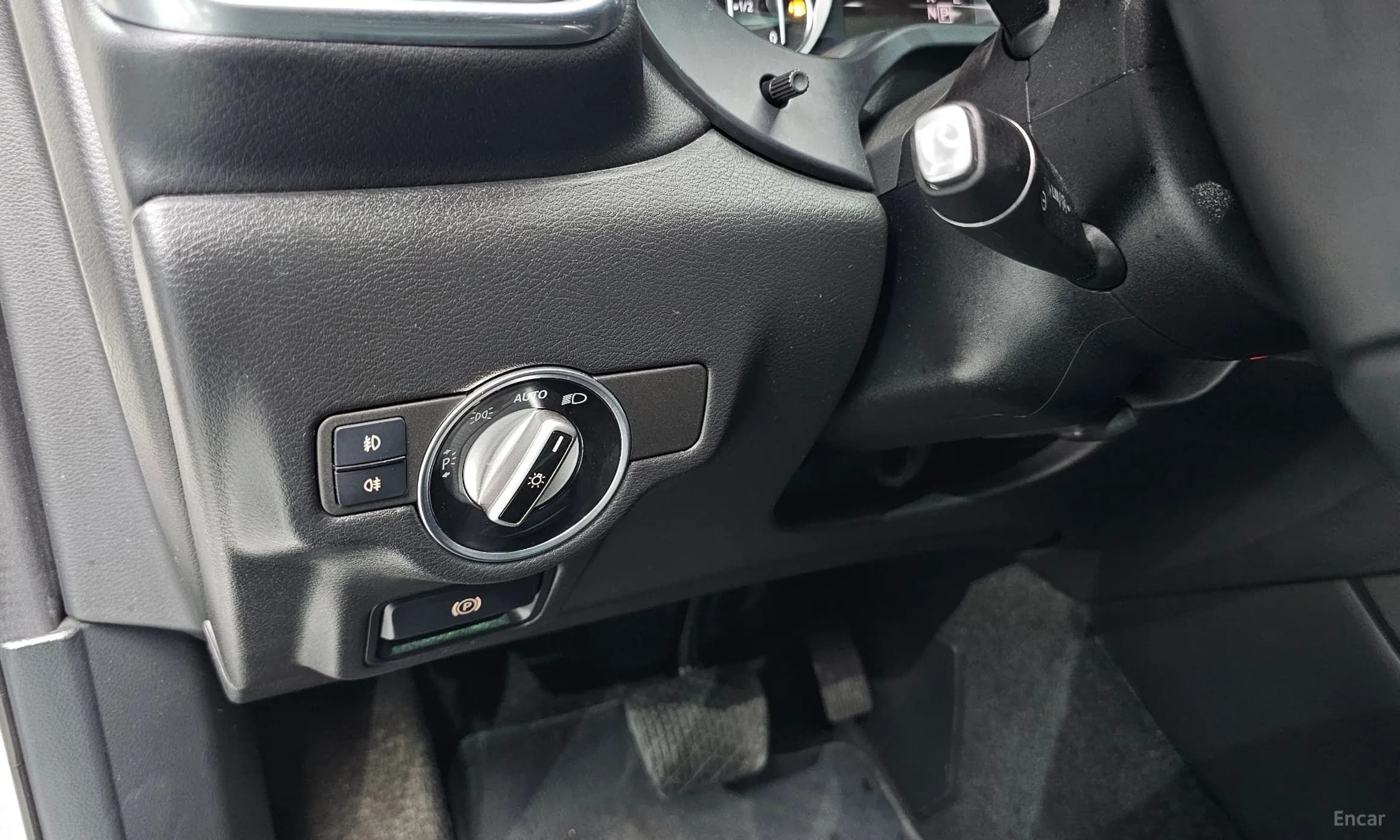 Q30