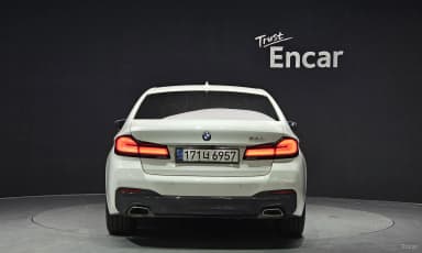 5 Series (G30)