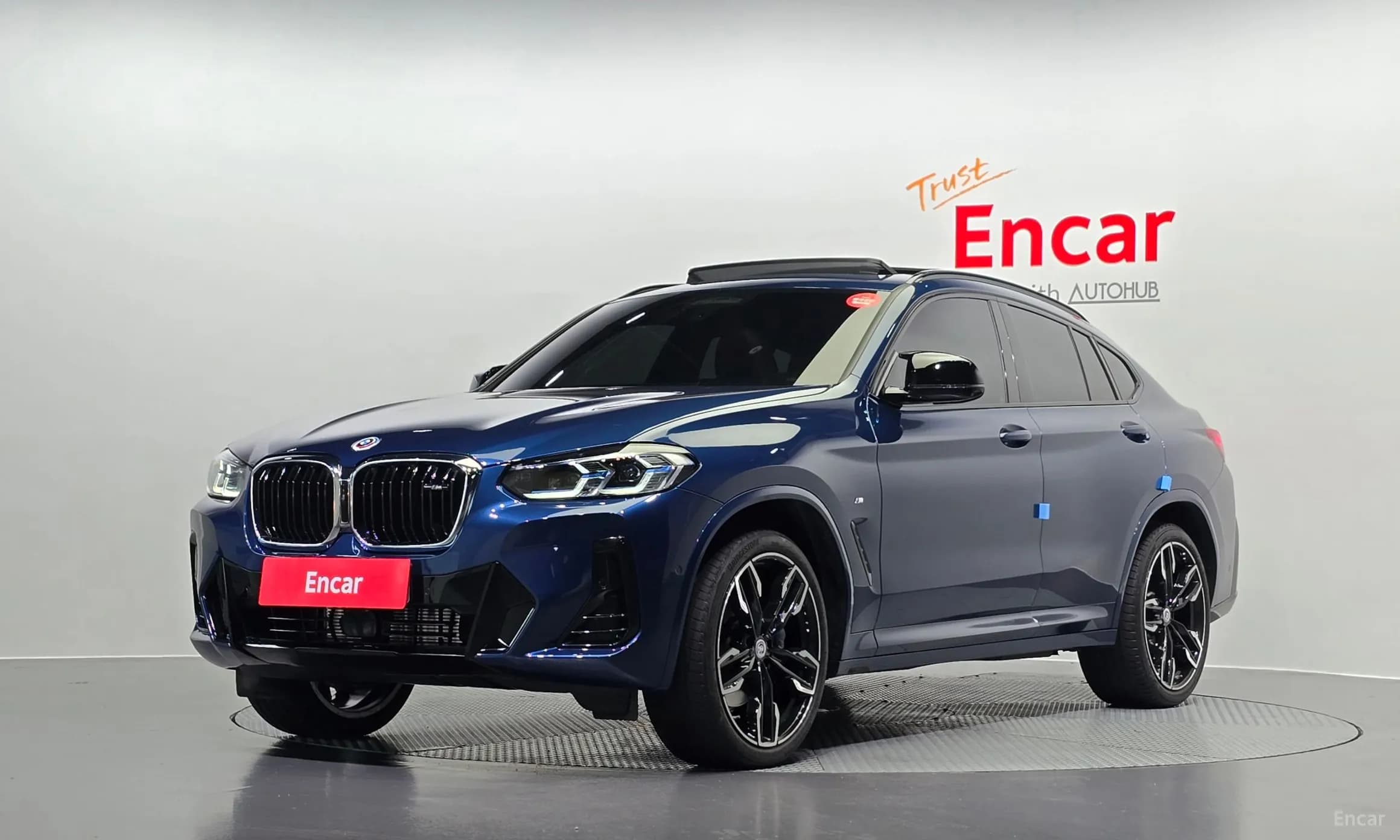 X4 (G02)