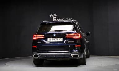 X5 (G05)