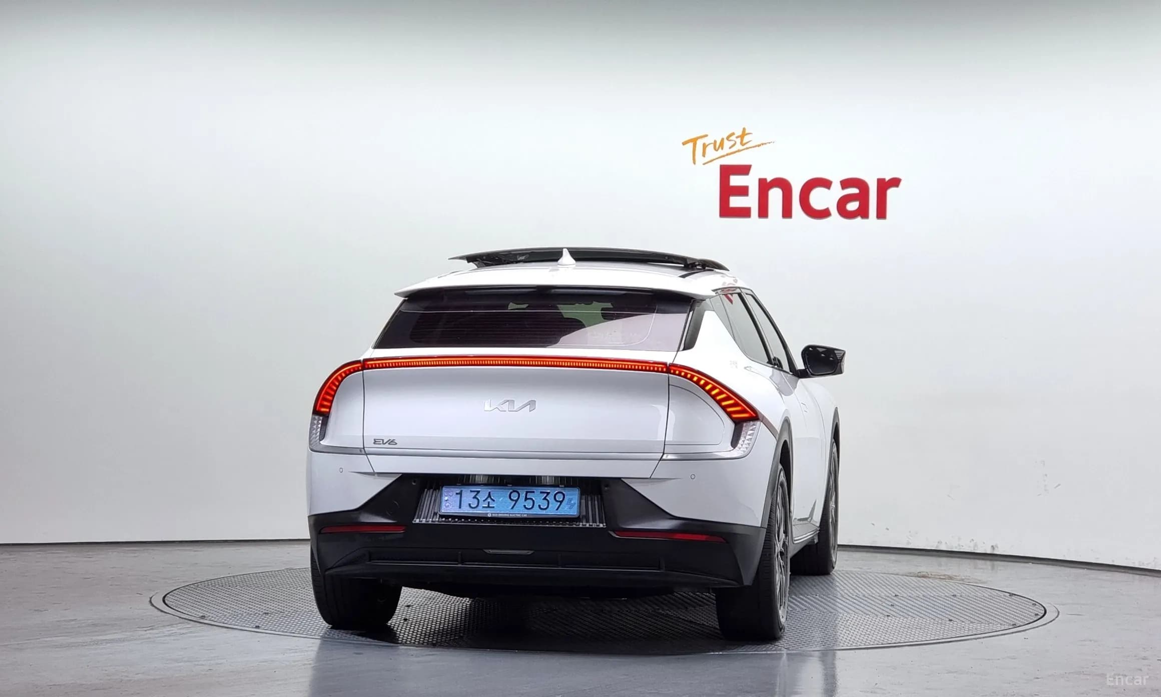 EV6