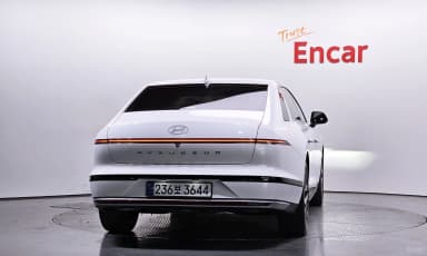 Grandeur Hybrid (GN7)