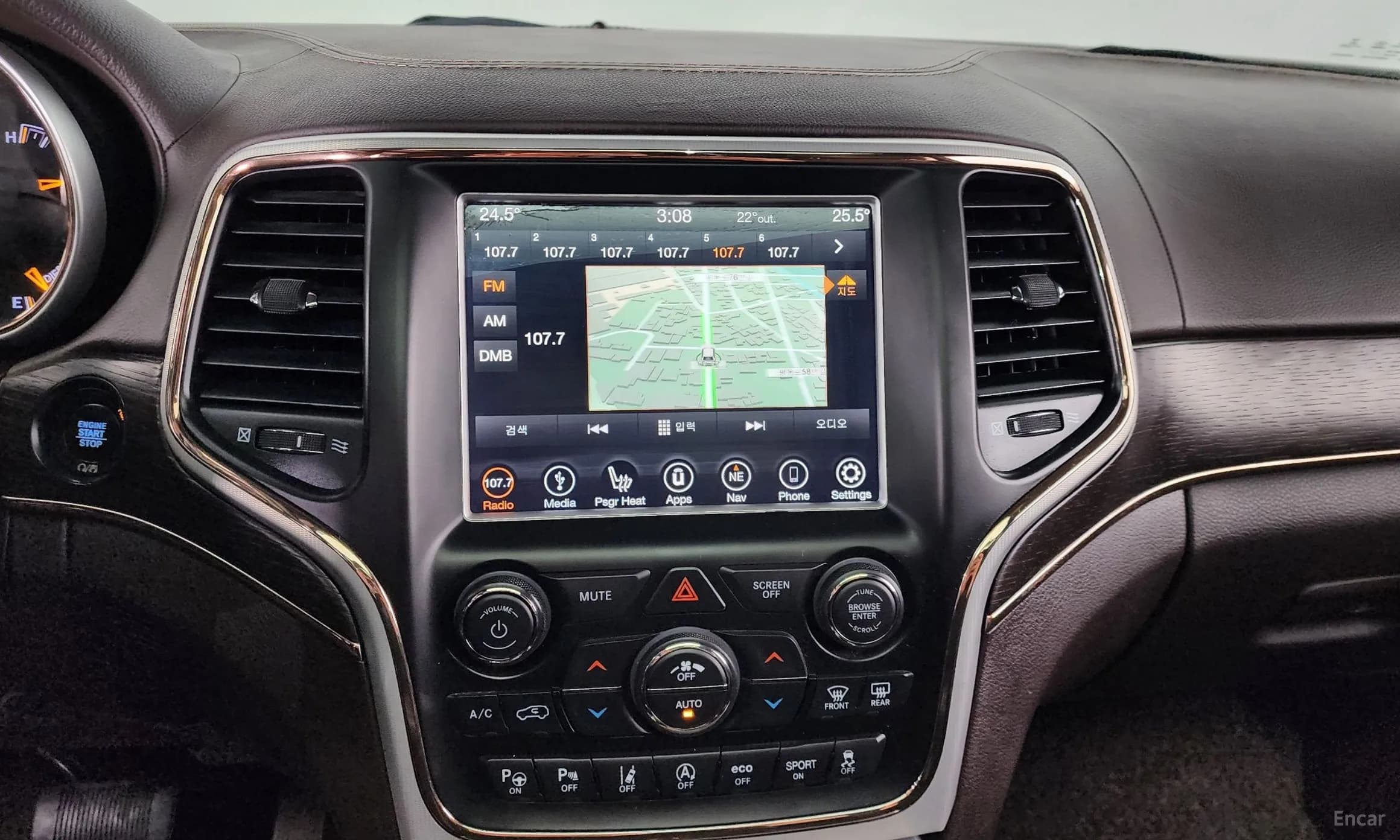 Grand Cherokee