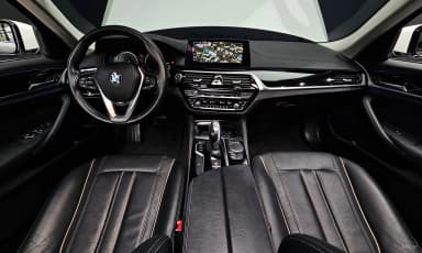 5 Series (G30)