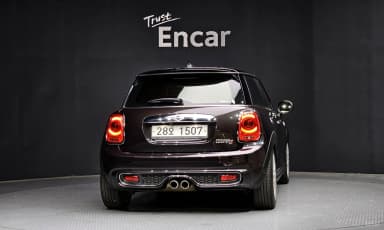 Cooper S
