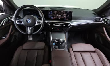 i4