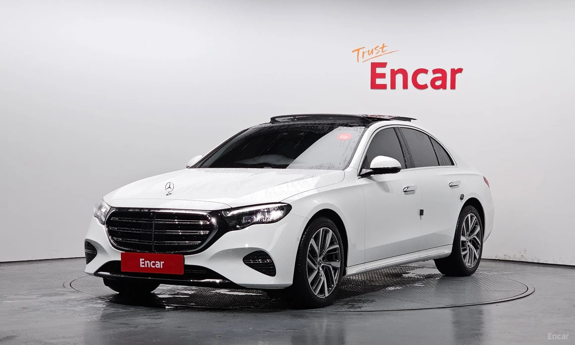 E-Class W214