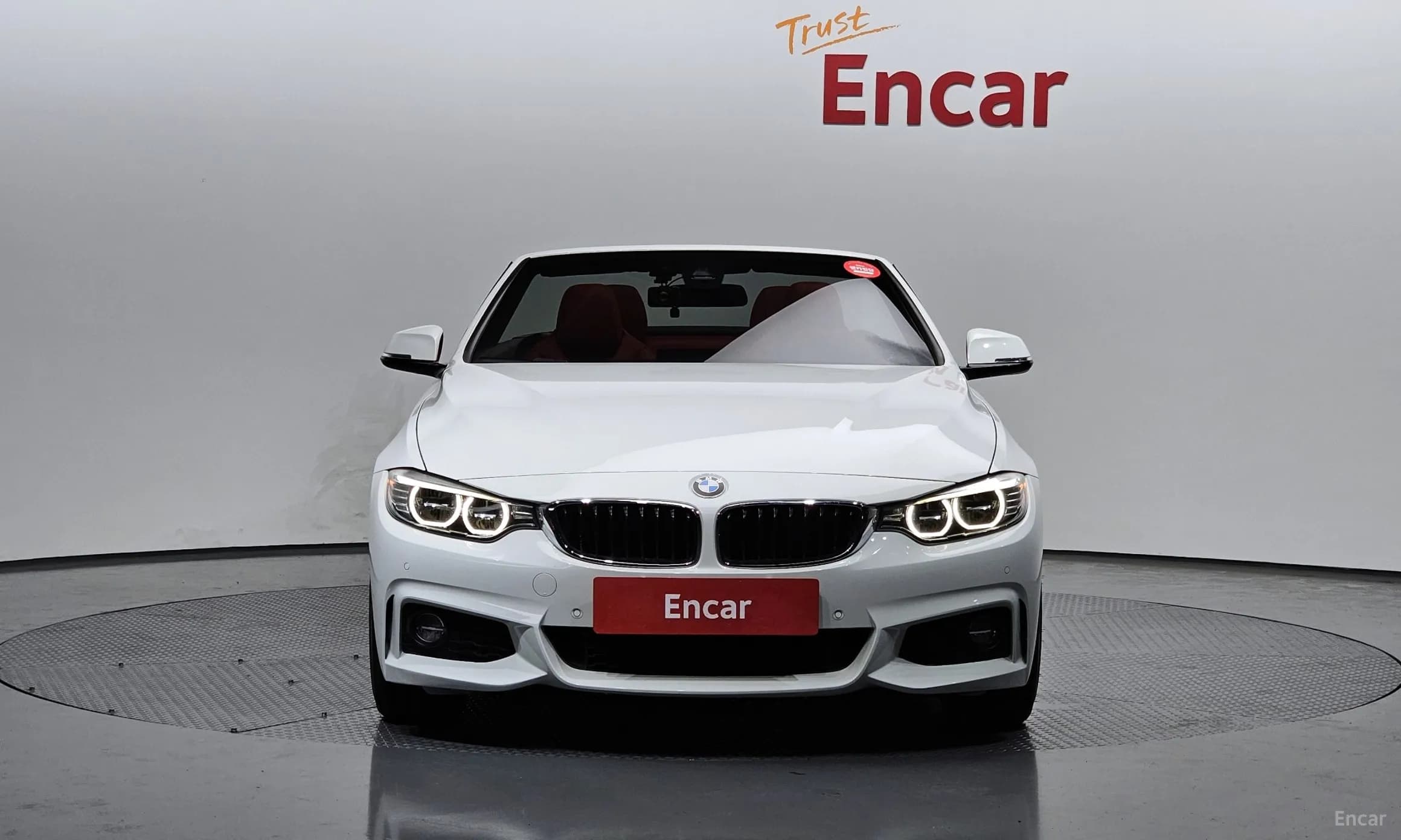 Series 4 (F32)
